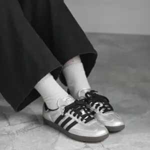 ADIDAS ORIGINALS SAMBA SILVER