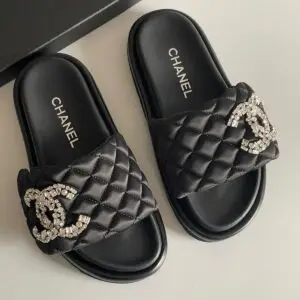 CHANEL CC Logo Flat Slippers