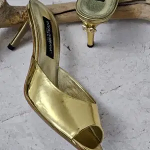 D &G