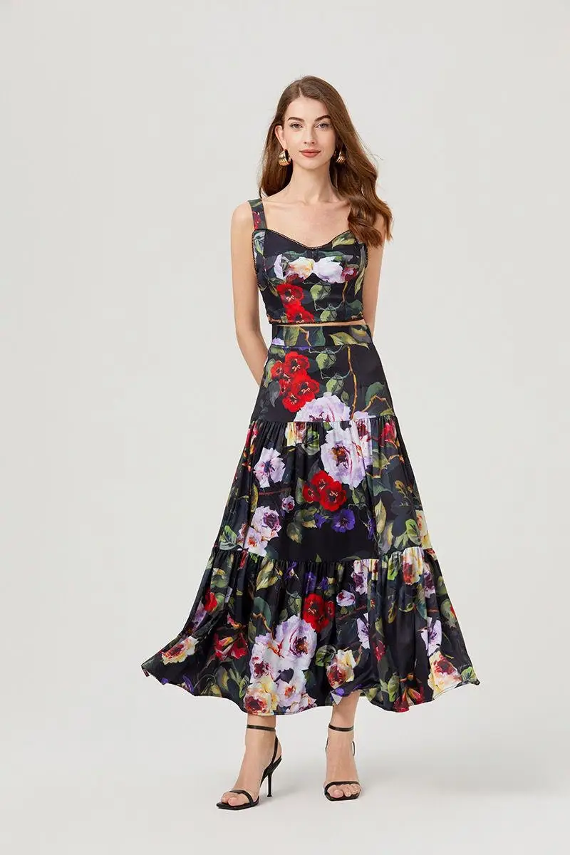 D&G Floral Embroidered Lehenga Set D&G Floral Embroidered Lehenga Set
