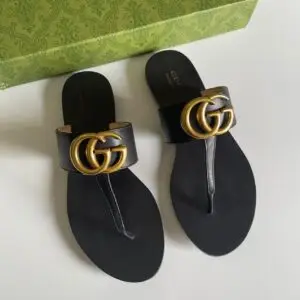 Gucci Leather Thong Sandal with Double G