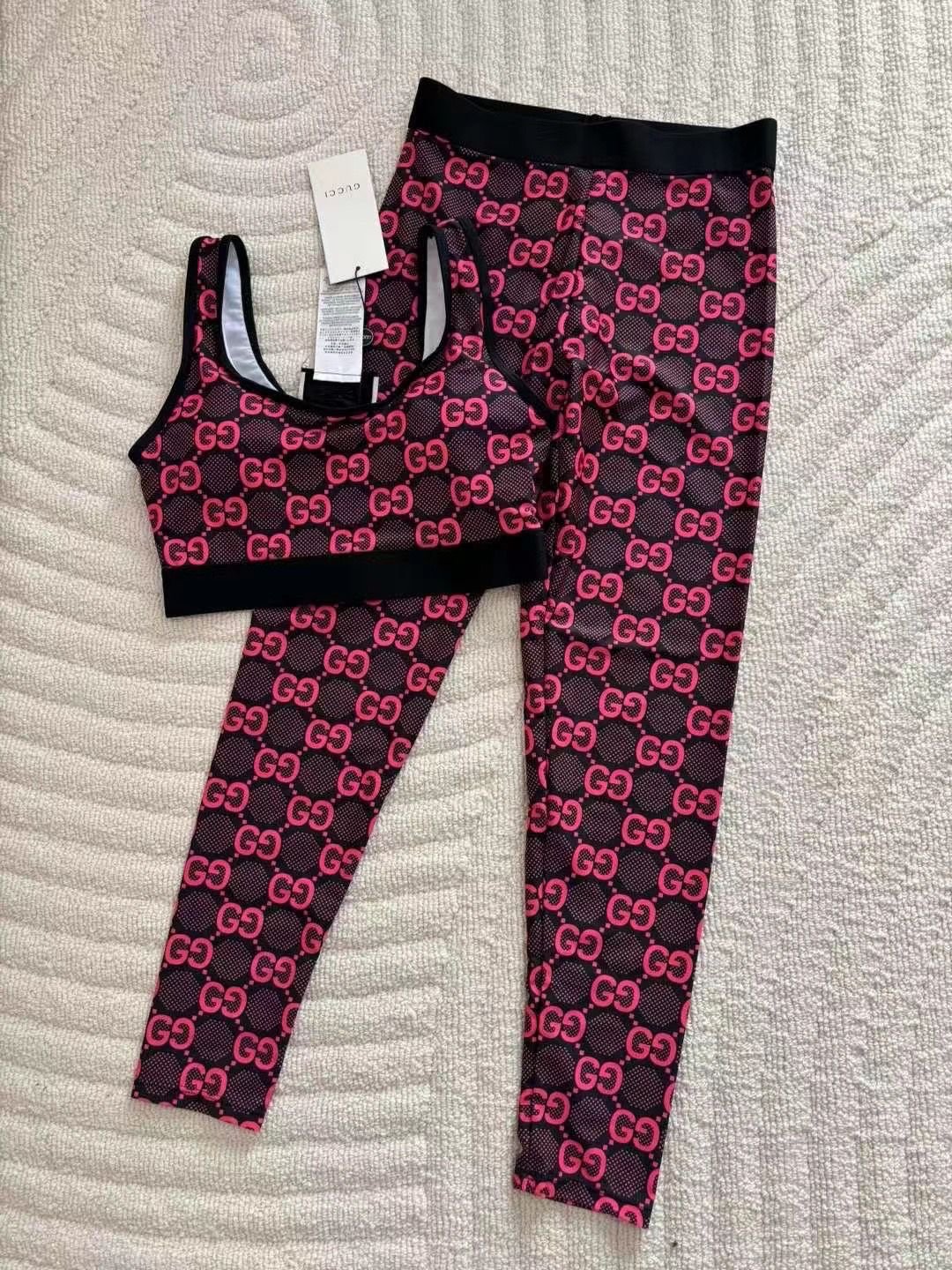 GUCCI Super Master Quality Yoga Set GUCCI Super Master Quality Yoga Set