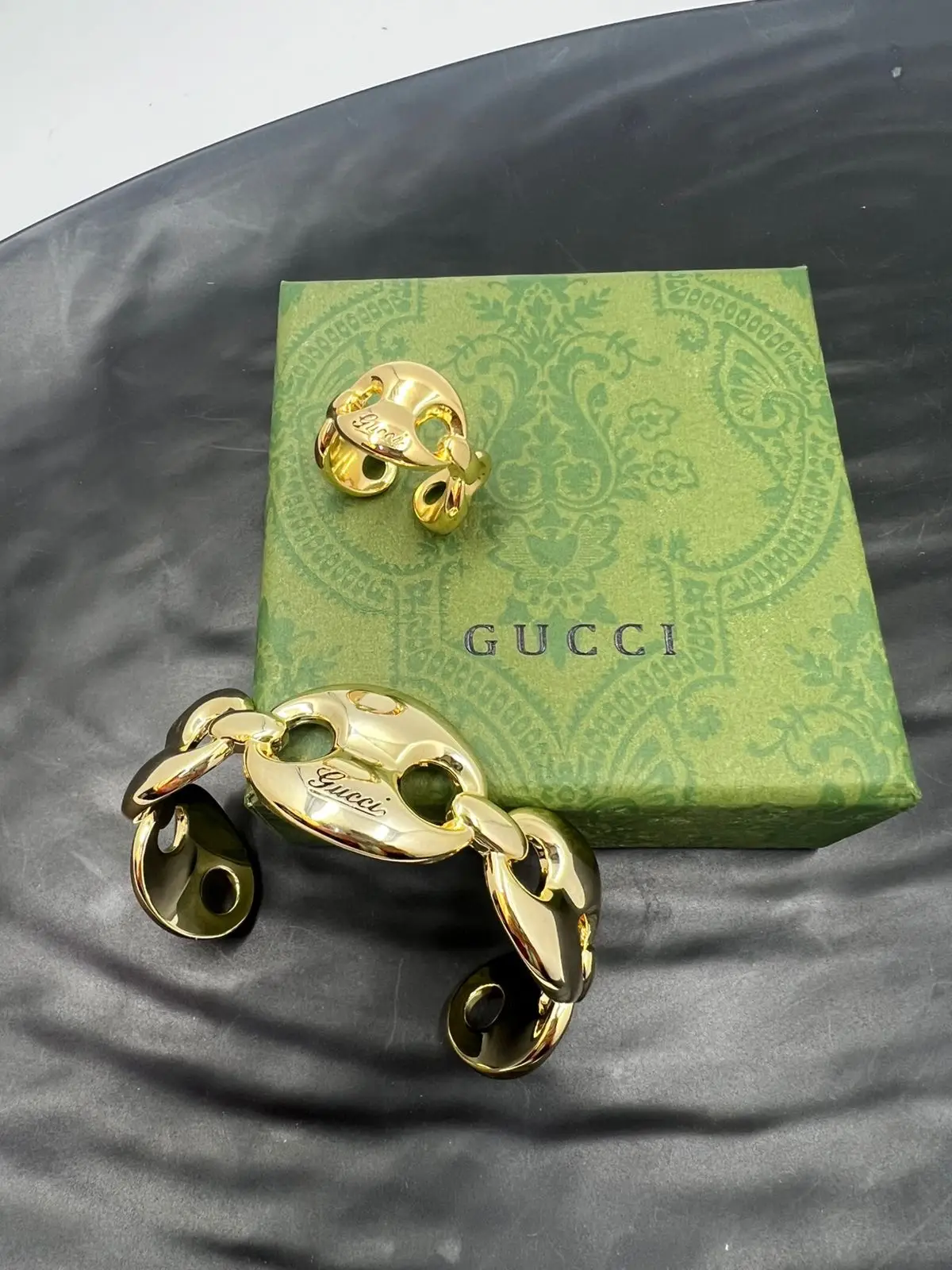 GUCCI GUCCI