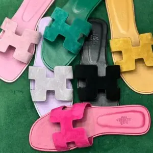 HERMES Oran Flat Leather Sandals