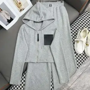 L OE WE Classic Zipper Hoodie