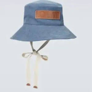 L OE WE Bucket Hat