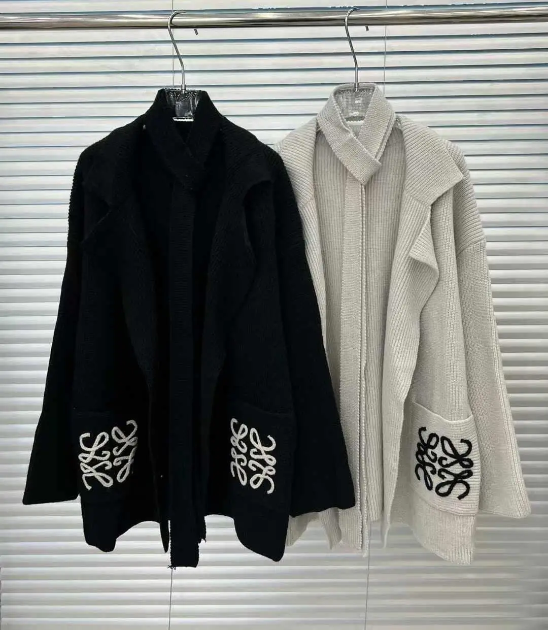 LOEWE Trendyol Floral Intarsia Cardigan LOEWE Trendyol Floral Intarsia Cardigan