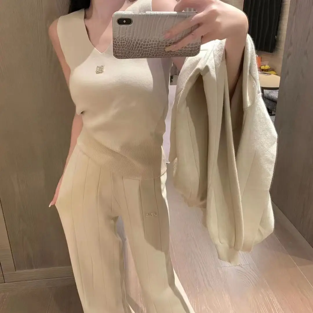 L OE WE Claire Wide-Leg Slacks L OE WE Claire Wide-Leg Slacks