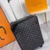 Louis Vuitton | 1000 AED