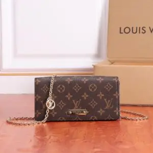 Louis Vuitton Lily Wallet On Chain