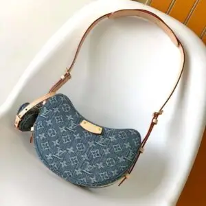 LOUSE VUITTON