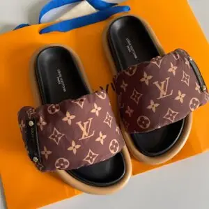 LOUIS VUITTON Mule Sandal