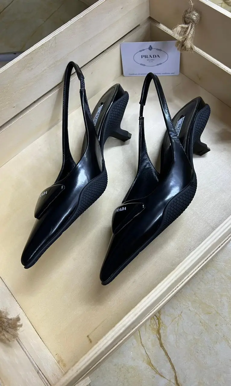 PRADA Tony Bianco PRADA Tony Bianco