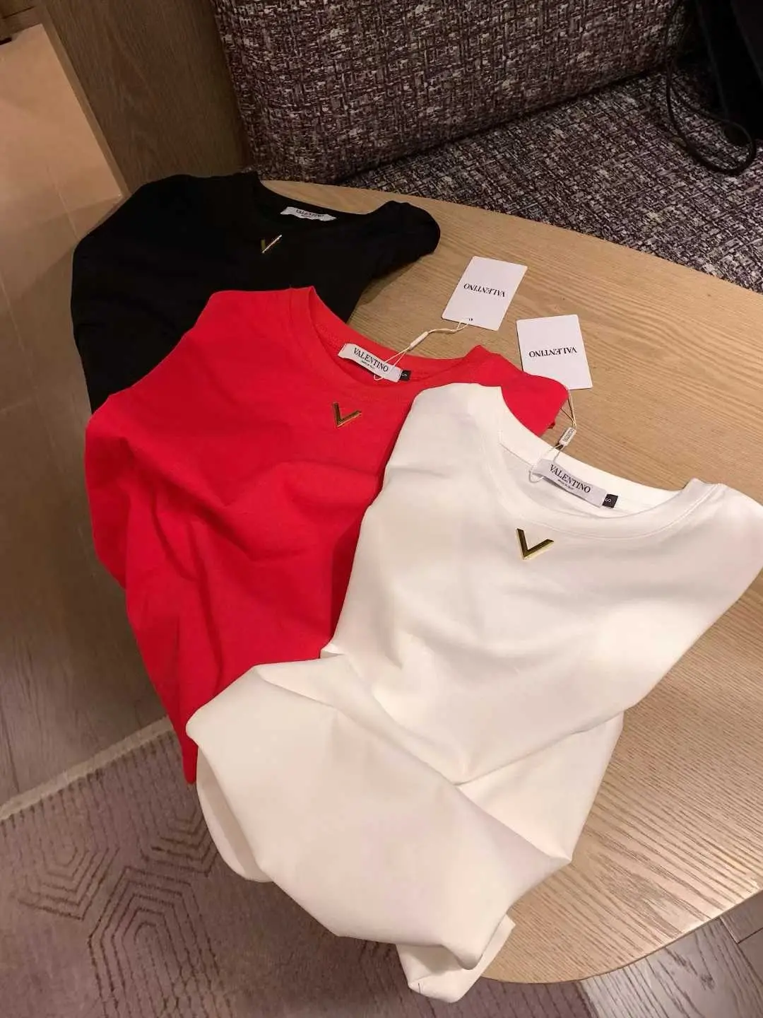 VALENTINO VALENTINO