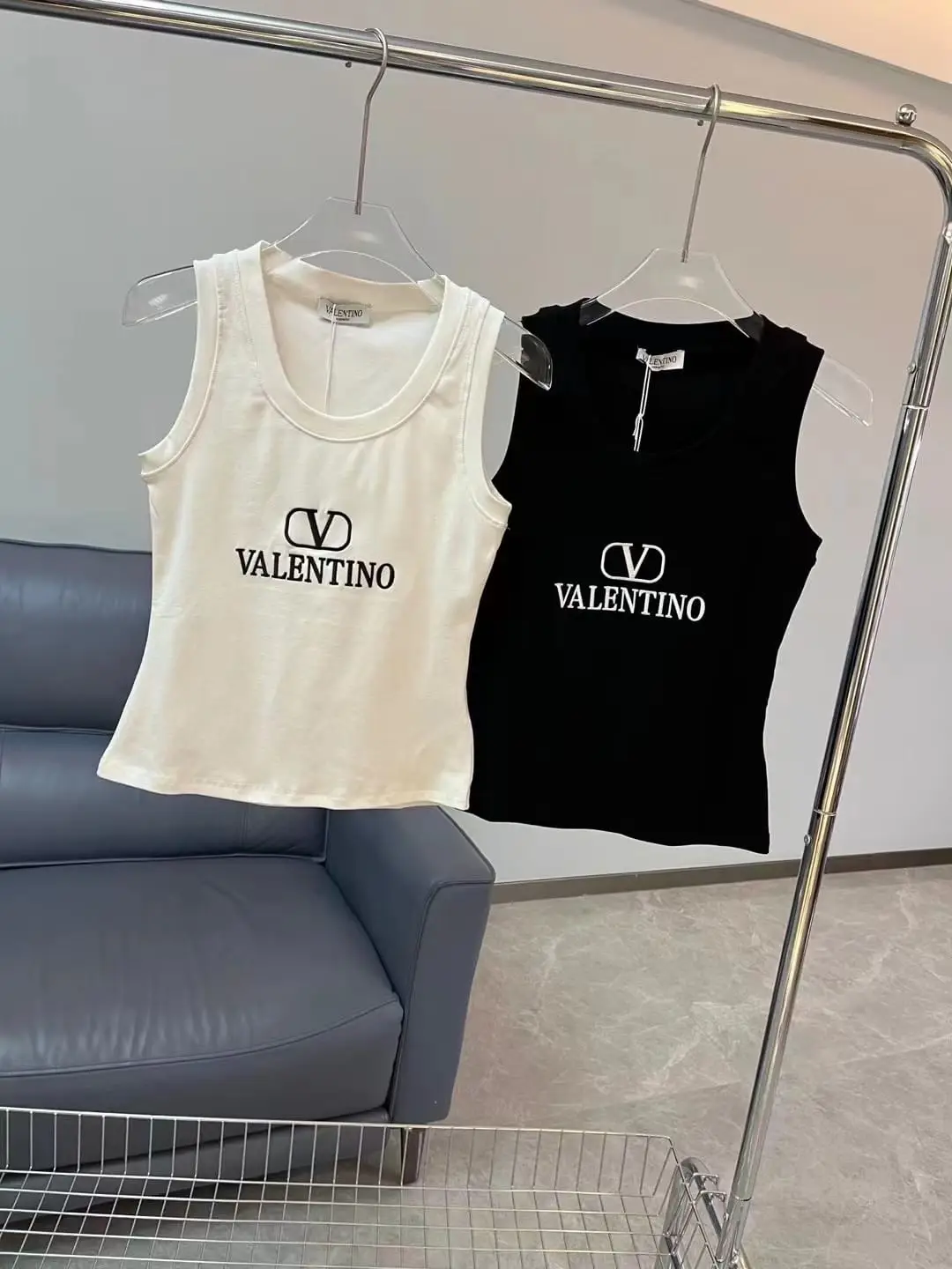 VALENTINO VALENTINO