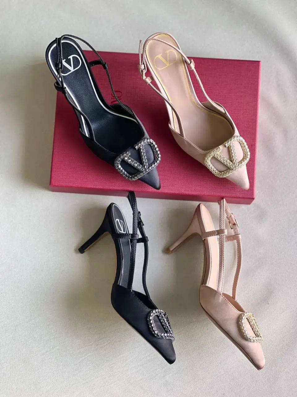 VALENTINO Elegant Pointed Toe Stiletto Heels VALENTINO Elegant Pointed Toe Stiletto Heels