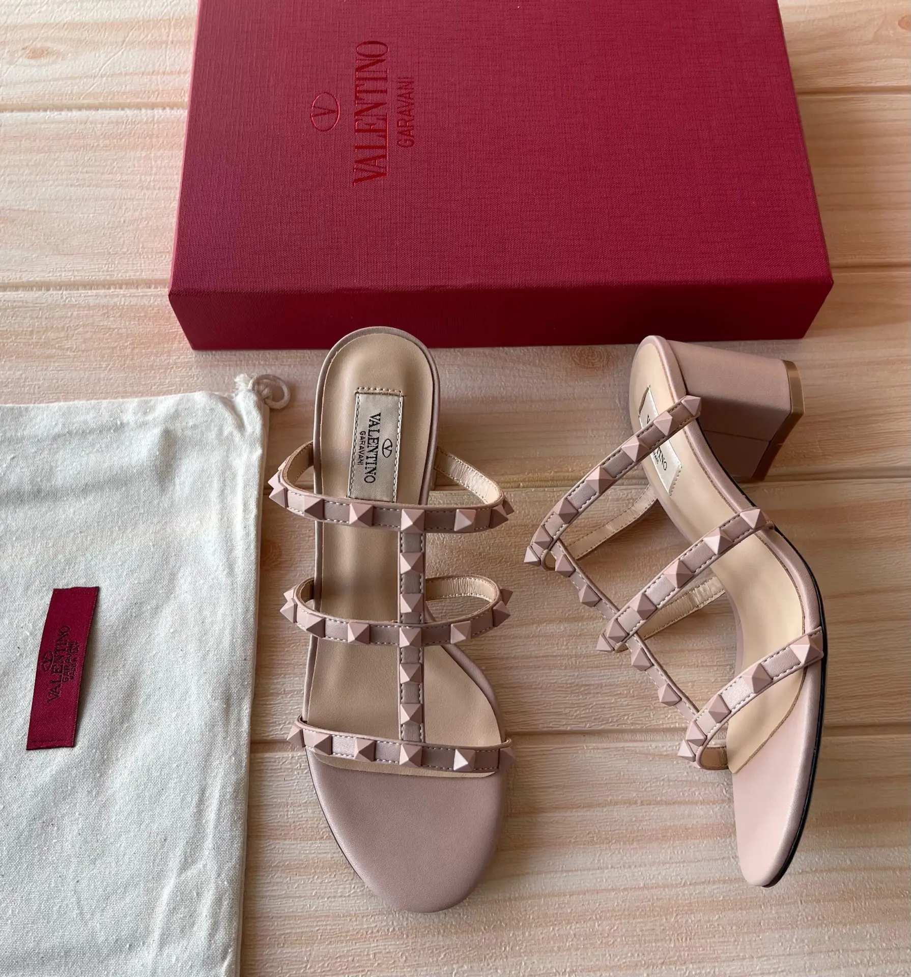 Valentino Rockstud Leather Sandal Valentino Rockstud Leather Sandal
