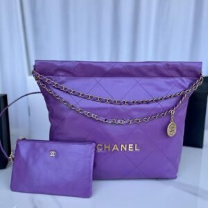 CHANEL 22 Bag