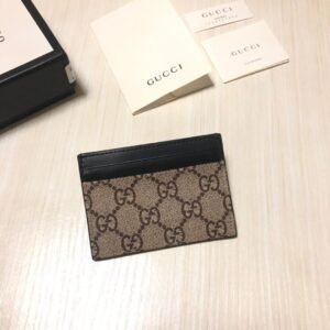 GUCCI Matte Calfskin Card Case