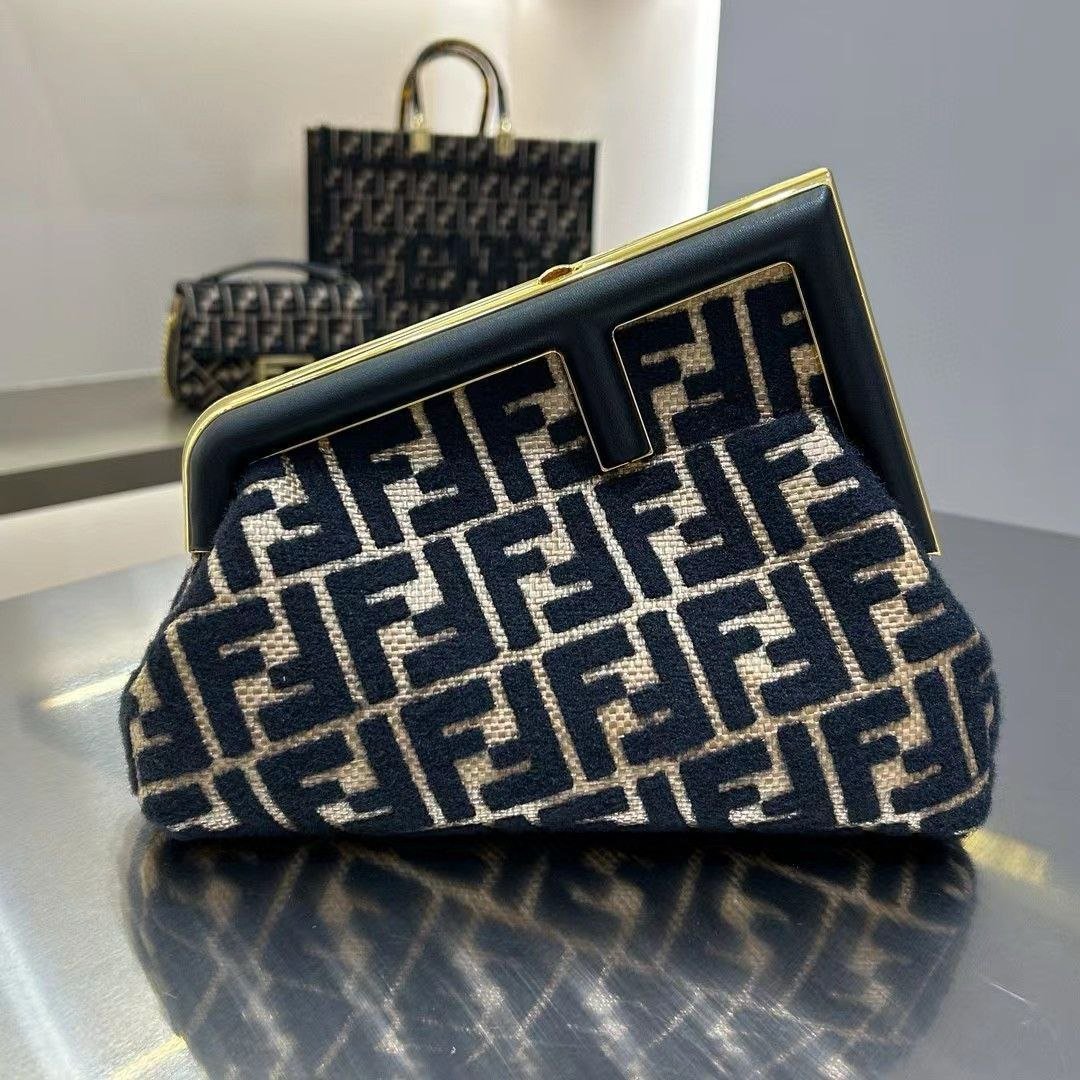 Fendi First Clutch Shoulder Bag Fendi First Clutch Shoulder Bag