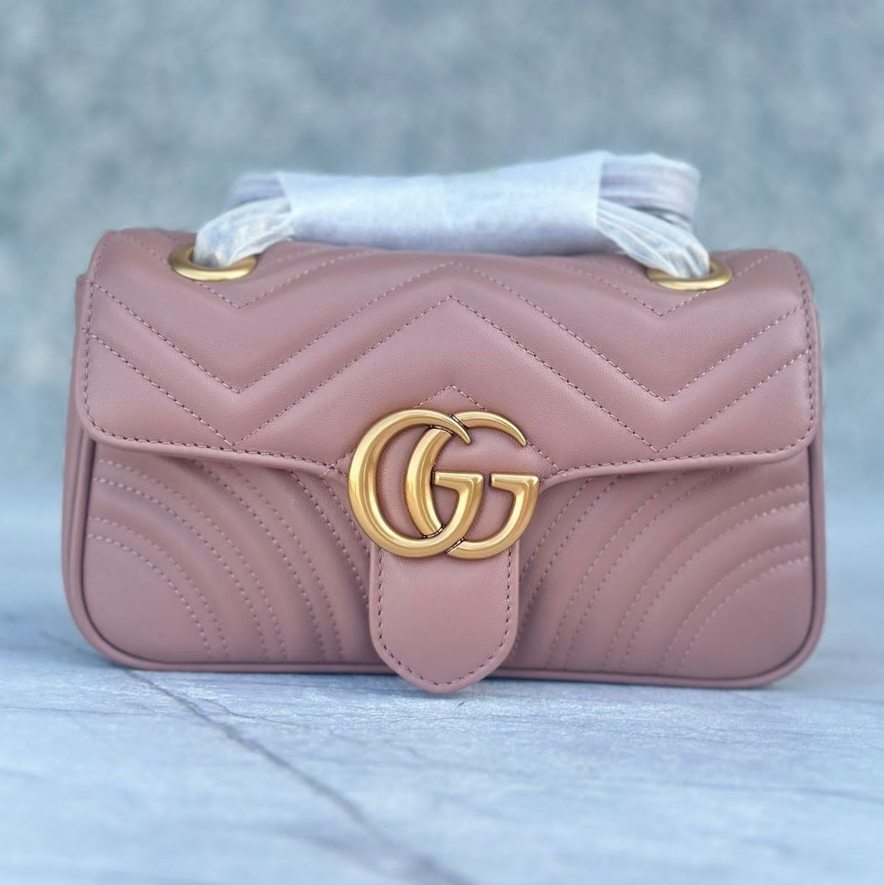 GUCCI GG Marmont Matelassé Leather Sling Bag GUCCI GG Marmont Matelassé Leather Sling Bag