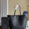 Louis Vuitton Neverfull Tote