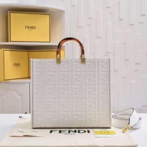 FENDI Sunshine Leather Bag