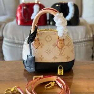 LOUIS VUITTON Classic Bag