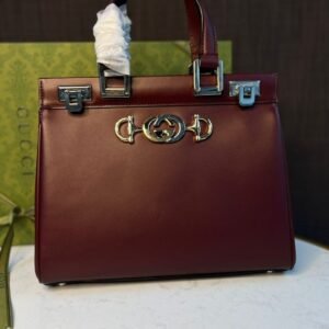 GUCCI Zumi Grainy Leather Tote Bag