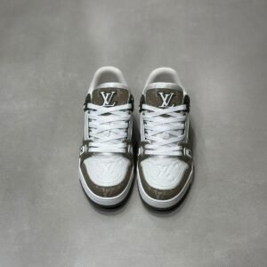 LOUIS VUITTON Trainer Sneaker