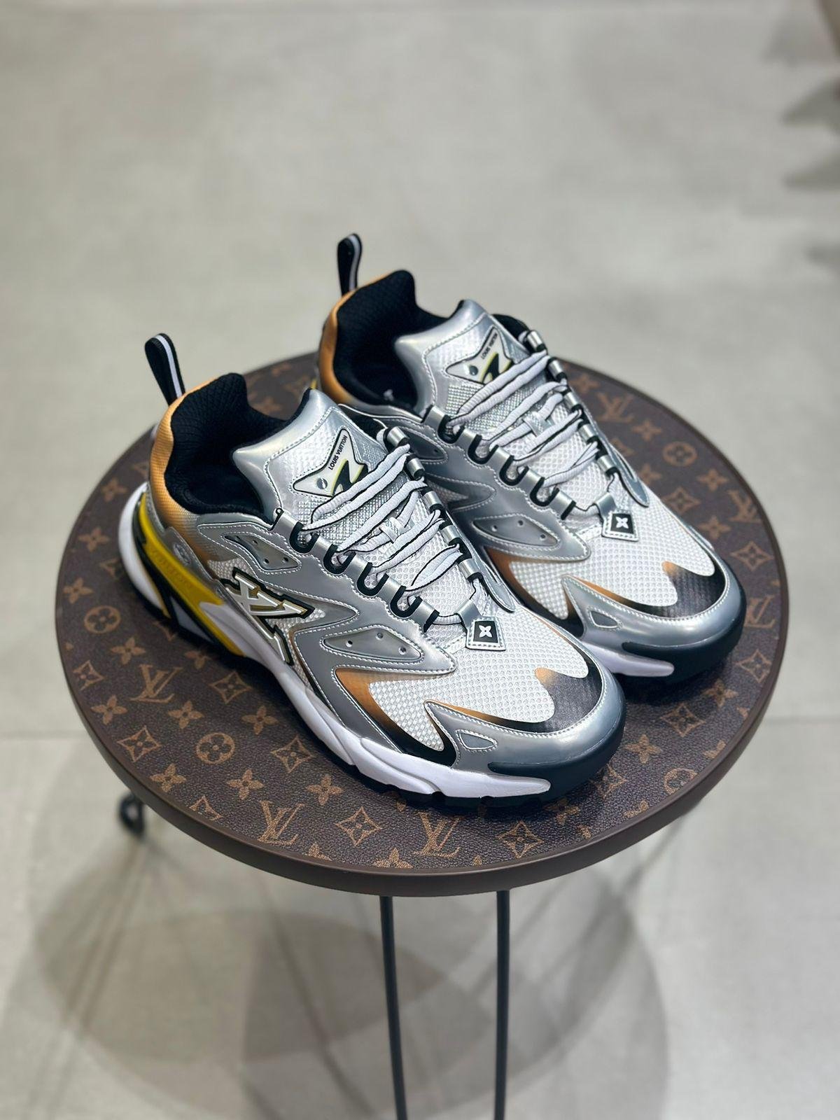 Louis Vuitton Runner Tatic Sneaker Louis Vuitton Runner Tatic Sneaker