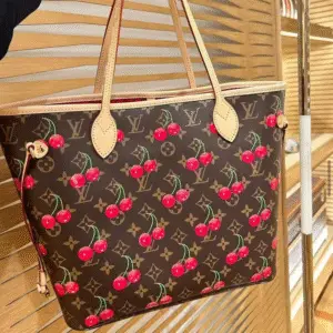 Louis Vuitton Neverfull