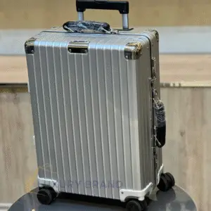 RIMOWA