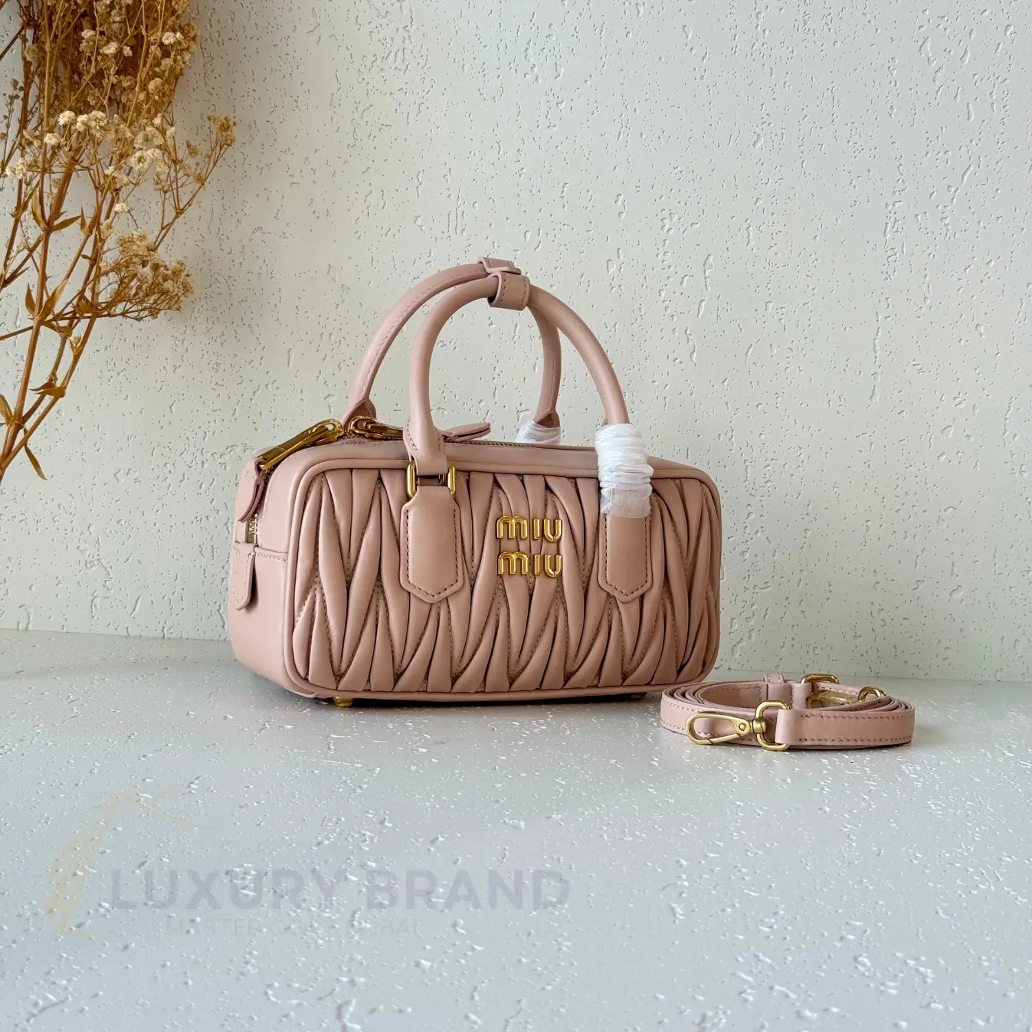 Miu Miu Arcadie Leather Bag Miu Miu Arcadie Leather Bag