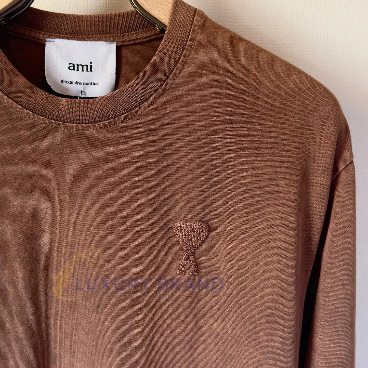 AMI PARIS