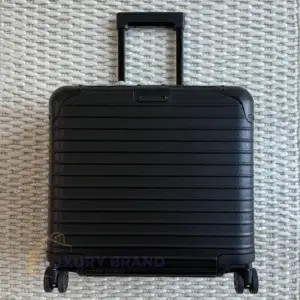 RIMOWA