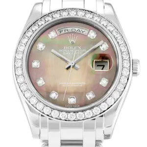 Rolex Day-Date Mother of Pearl - Black Dial 18946 36 mm