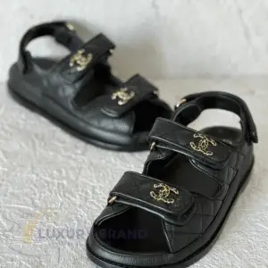 𝗖𝗛𝗔𝗡𝗘𝗟